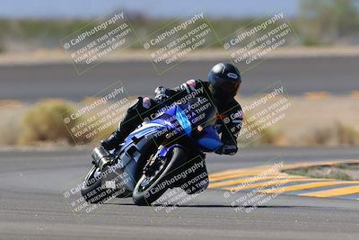 media/Oct-08-2022-SoCal Trackdays (Sat) [[1fc3beec89]]/Turn 14 (1050am)/